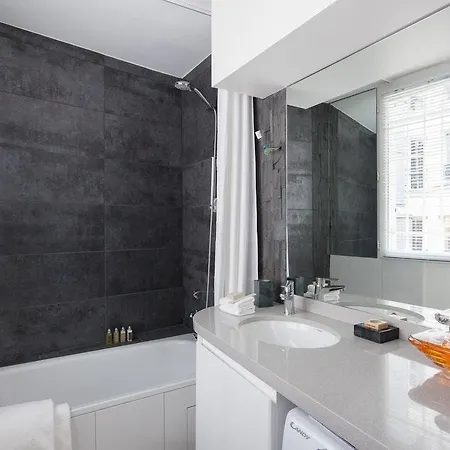 Rue Coquilliere By Onefinestay